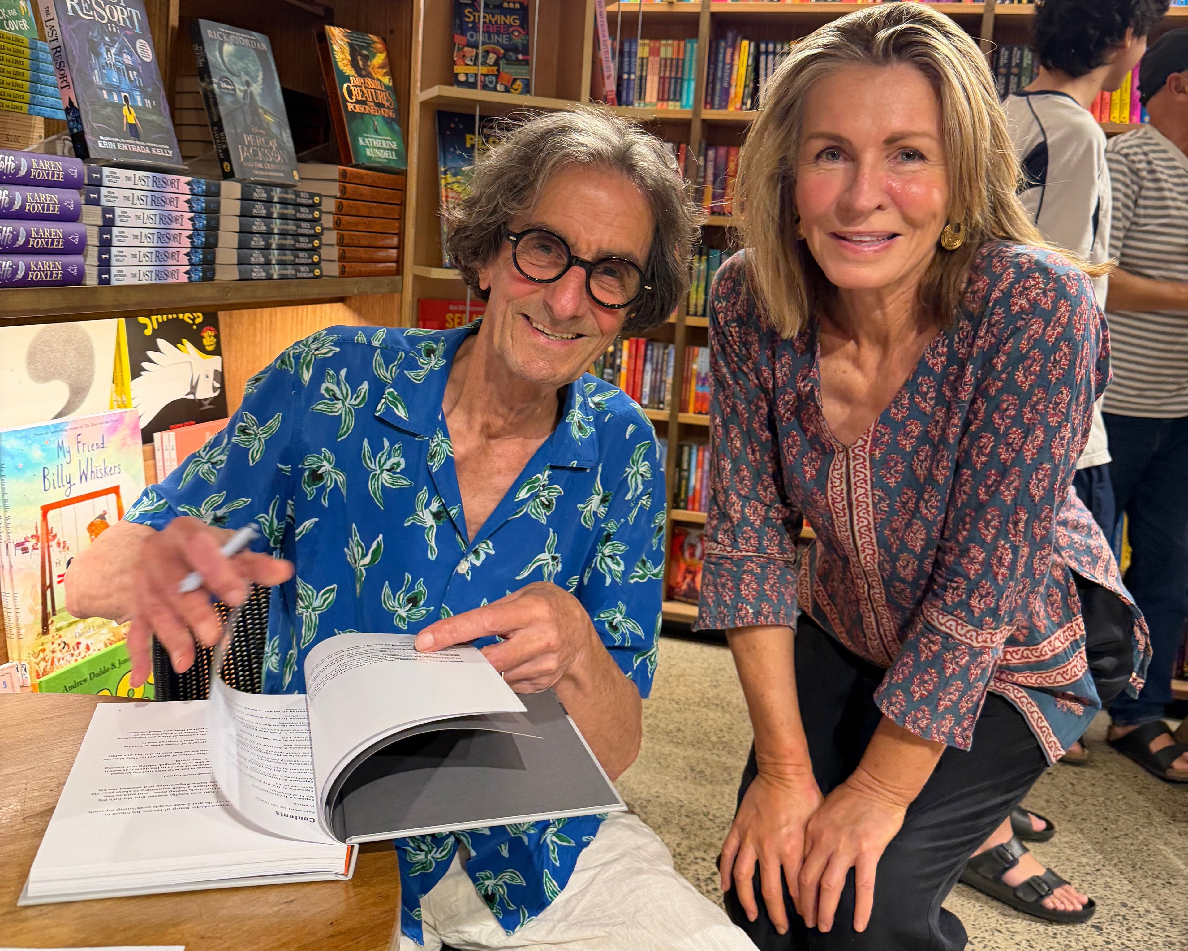 Conversations with Greg Weight: Bookoccino December 6th 2025