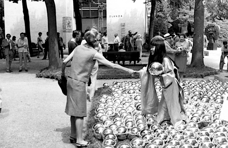 Yayoi Kusuma 1929 - 2026: An avant garde artist whose star will continue to shine