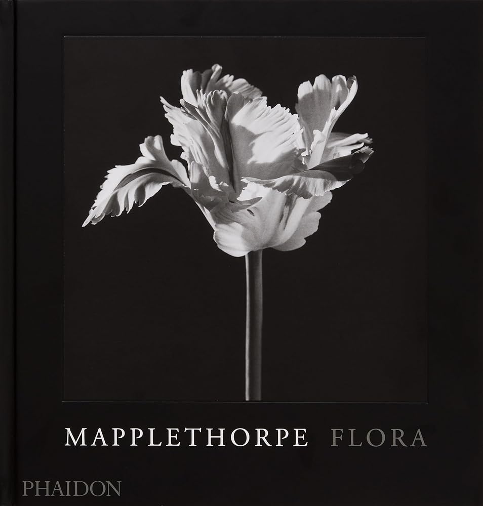 Mapplethorpe Flora: The Complete Flowers cover image