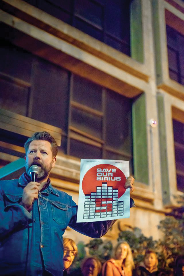 Tim_Ross_Save_Our_Sirius_rally - Image copyright Ben Guthrie - Piper Press
